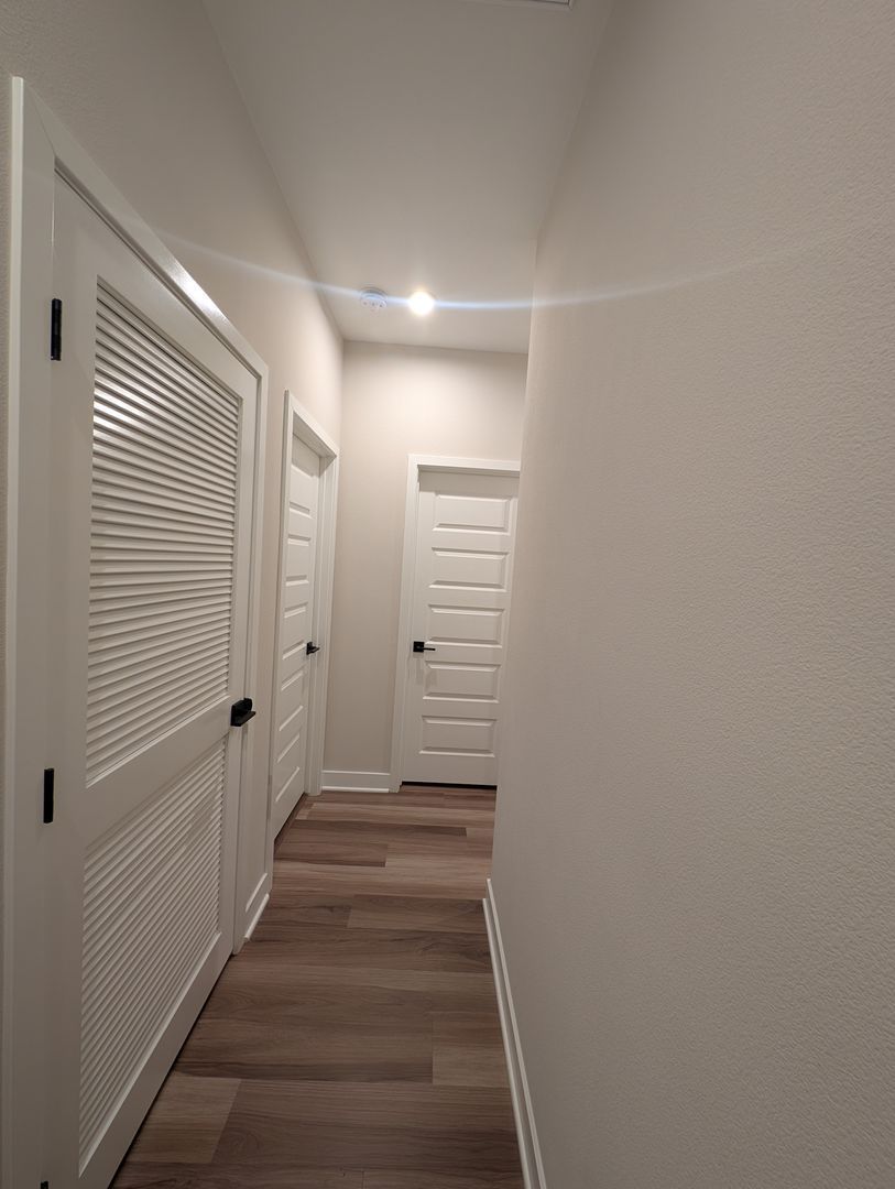 GORGEOUS 3 bedroom 2.5 bath condo in Gated Community property image