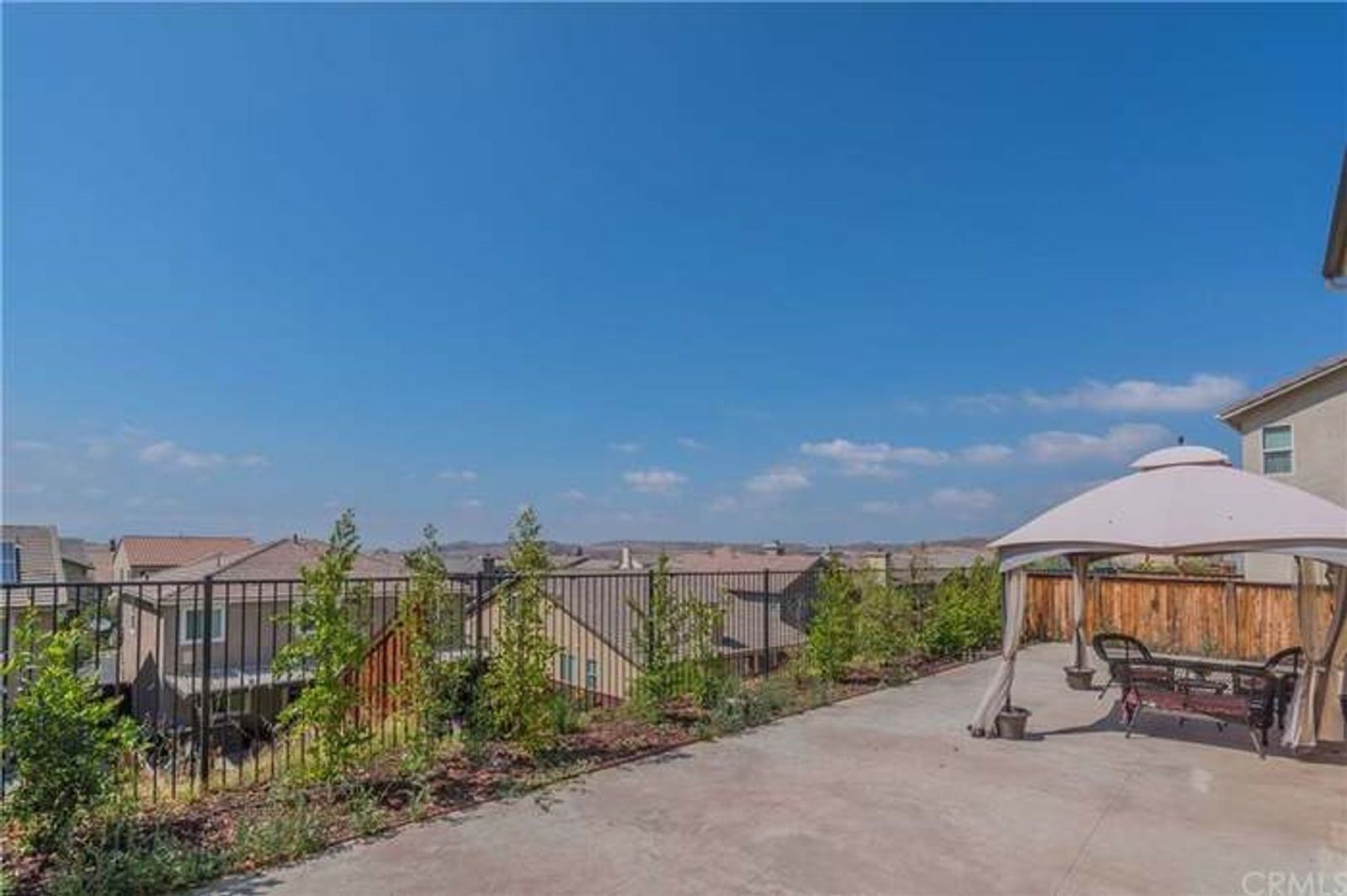 4 bed 2.5 bath Beautiful Sycamore Creek house in Corona for lease property image