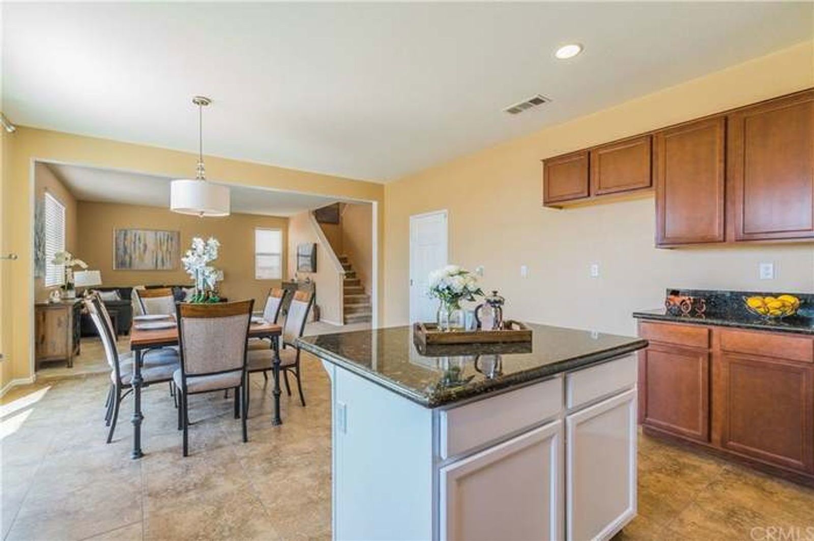 4 bed 2.5 bath Beautiful Sycamore Creek house in Corona for lease property image