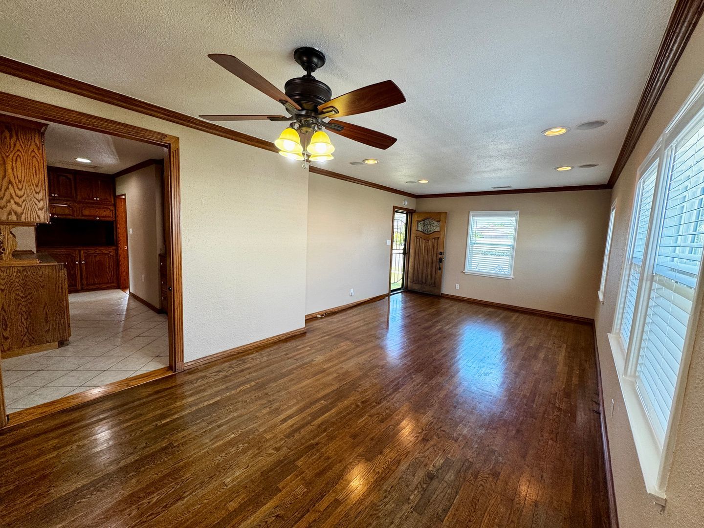 Beautiful Single Family Home for Lease in Norwalk property image