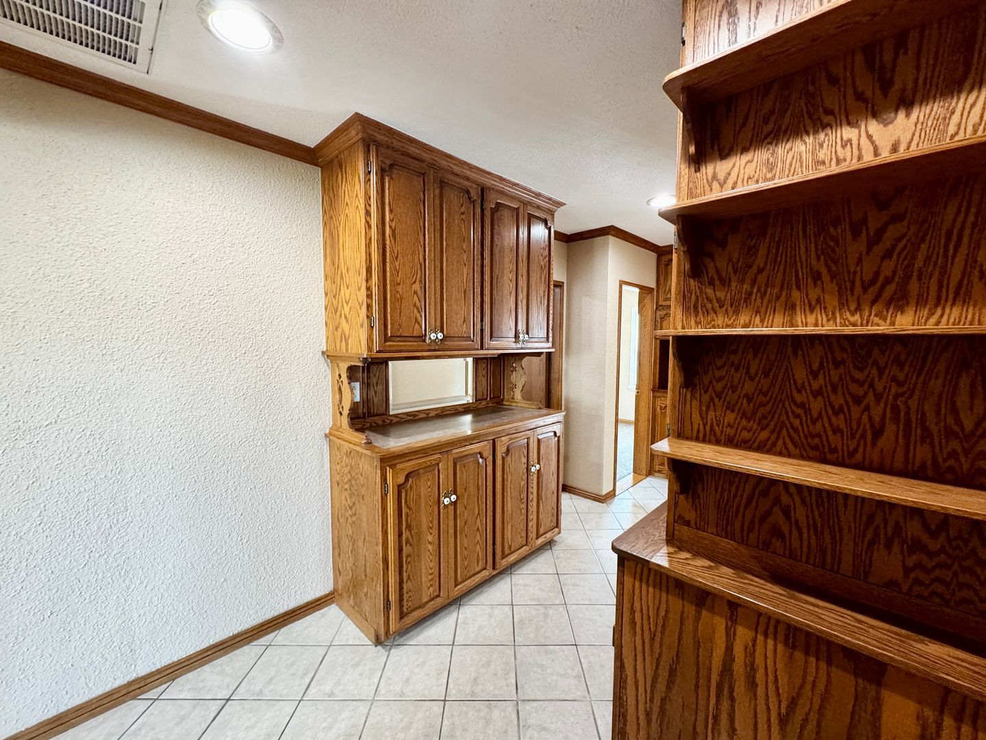 Beautiful Single Family Home for Lease in Norwalk property image