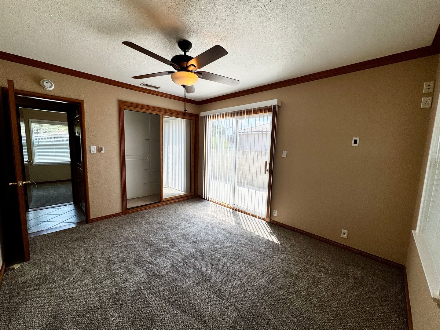 Beautiful Single Family Home for Lease in Norwalk property image