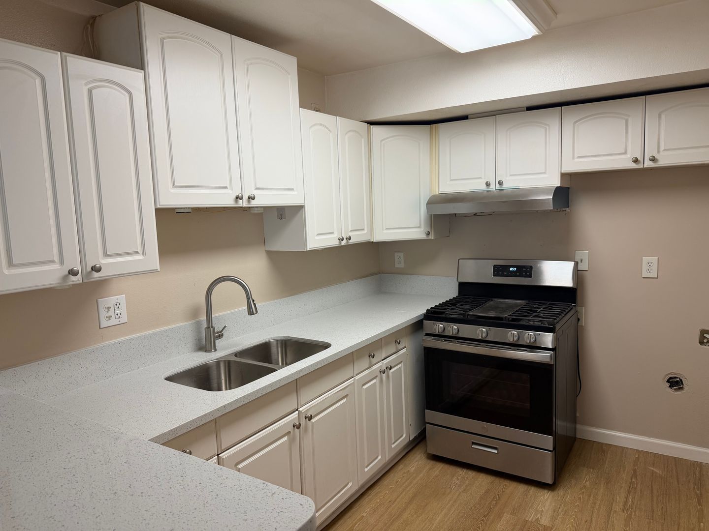 Upgraded Downstairs unit with Detached Garage! property image