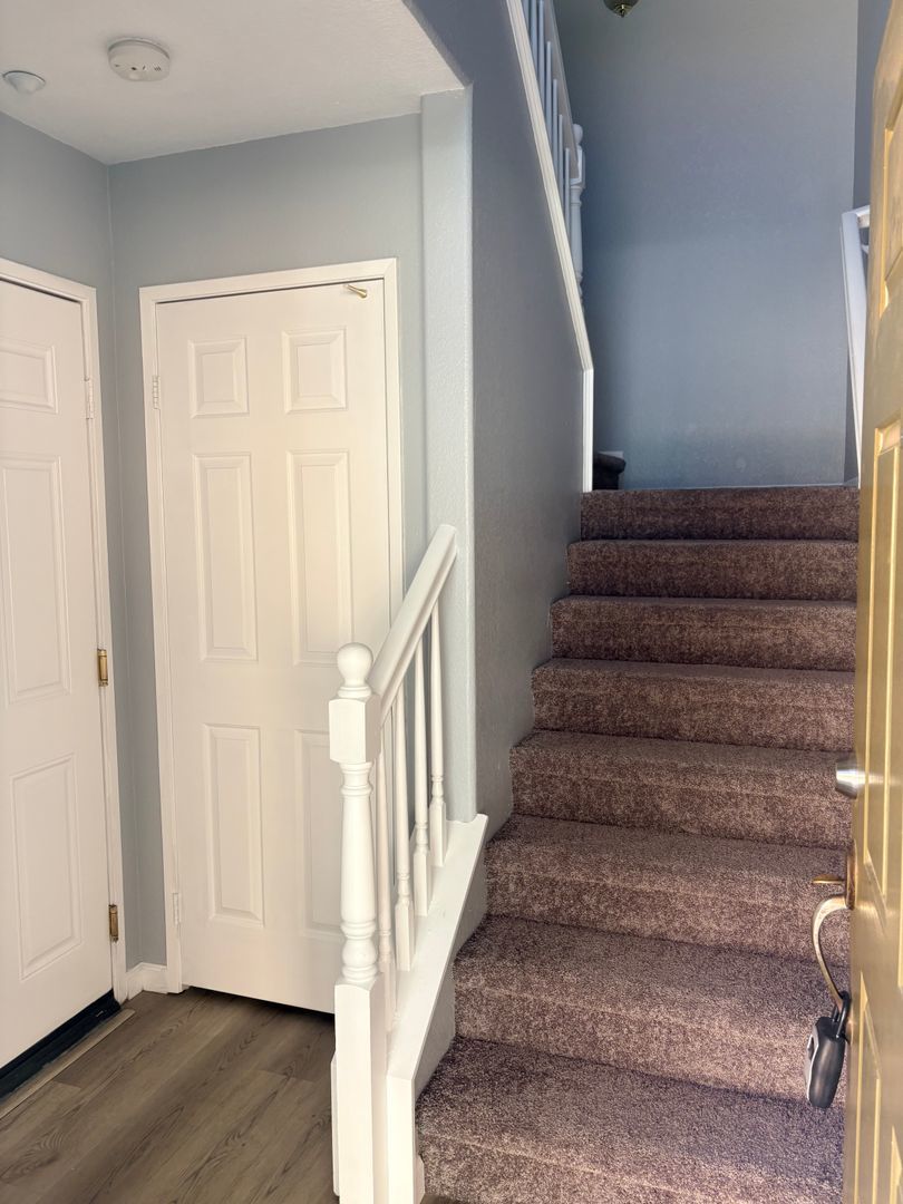 Updated Spacious 2 Bedroom 2 Bath Condo Community with Pool!!!! property image