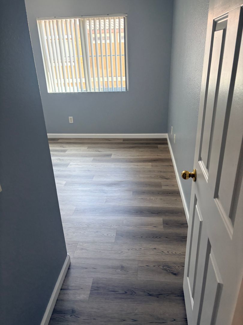 Updated Spacious 2 Bedroom 2 Bath Condo Community with Pool!!!! property image