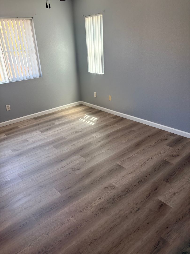 Updated Spacious 2 Bedroom 2 Bath Condo Community with Pool!!!! property image