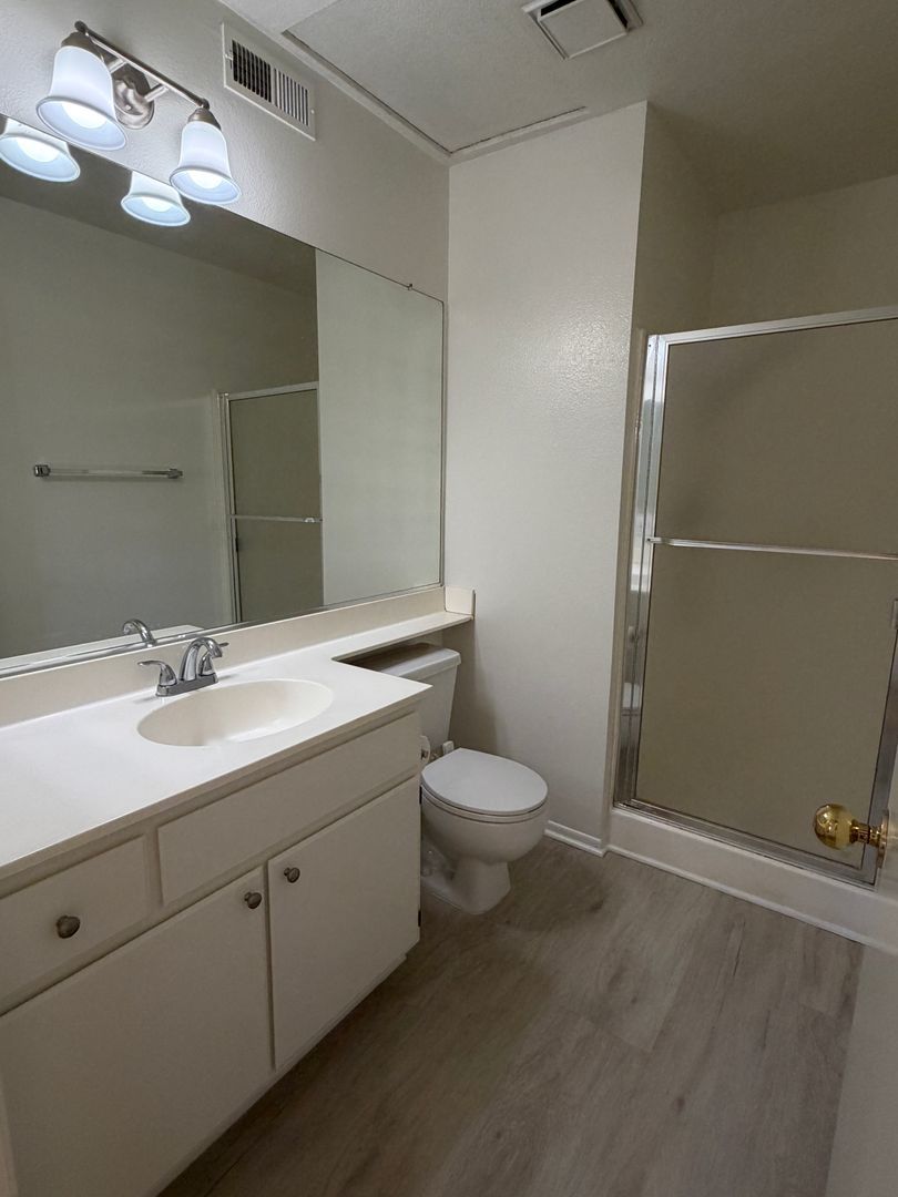 2 Bed, 2 bath townhome in Rancho Santa Margarita property image