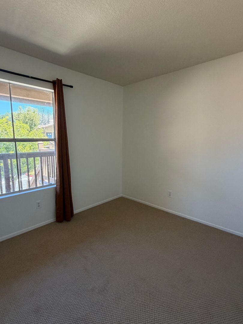 2 Bed, 2 bath townhome in Rancho Santa Margarita property image