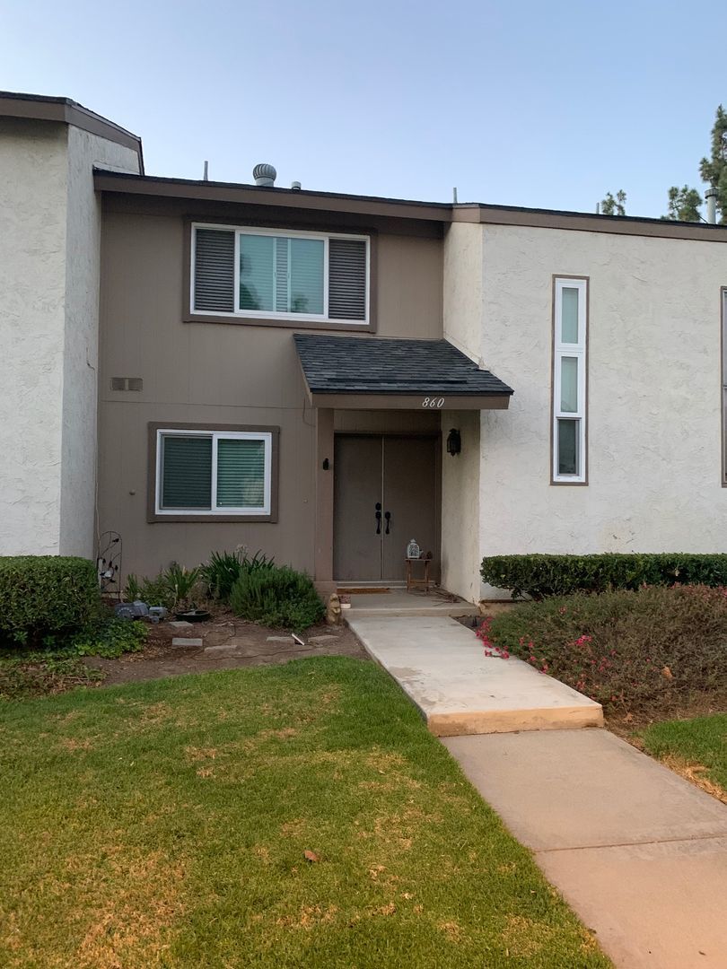 2 Bed, 2 Bath townhome in La Habra property image