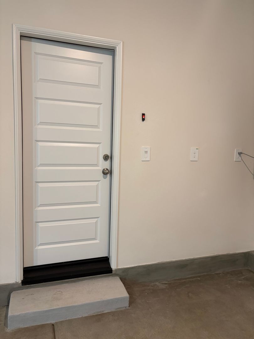 BRAND NEW HOME AVAILABLE FOR LEASE IN TEMECULA! property image