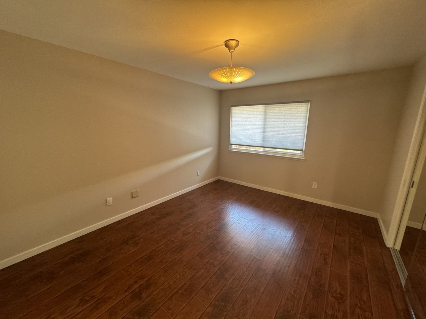 Upgraded 2 bed, 2 bath townhome for lease in Tustin. Must see!! property image