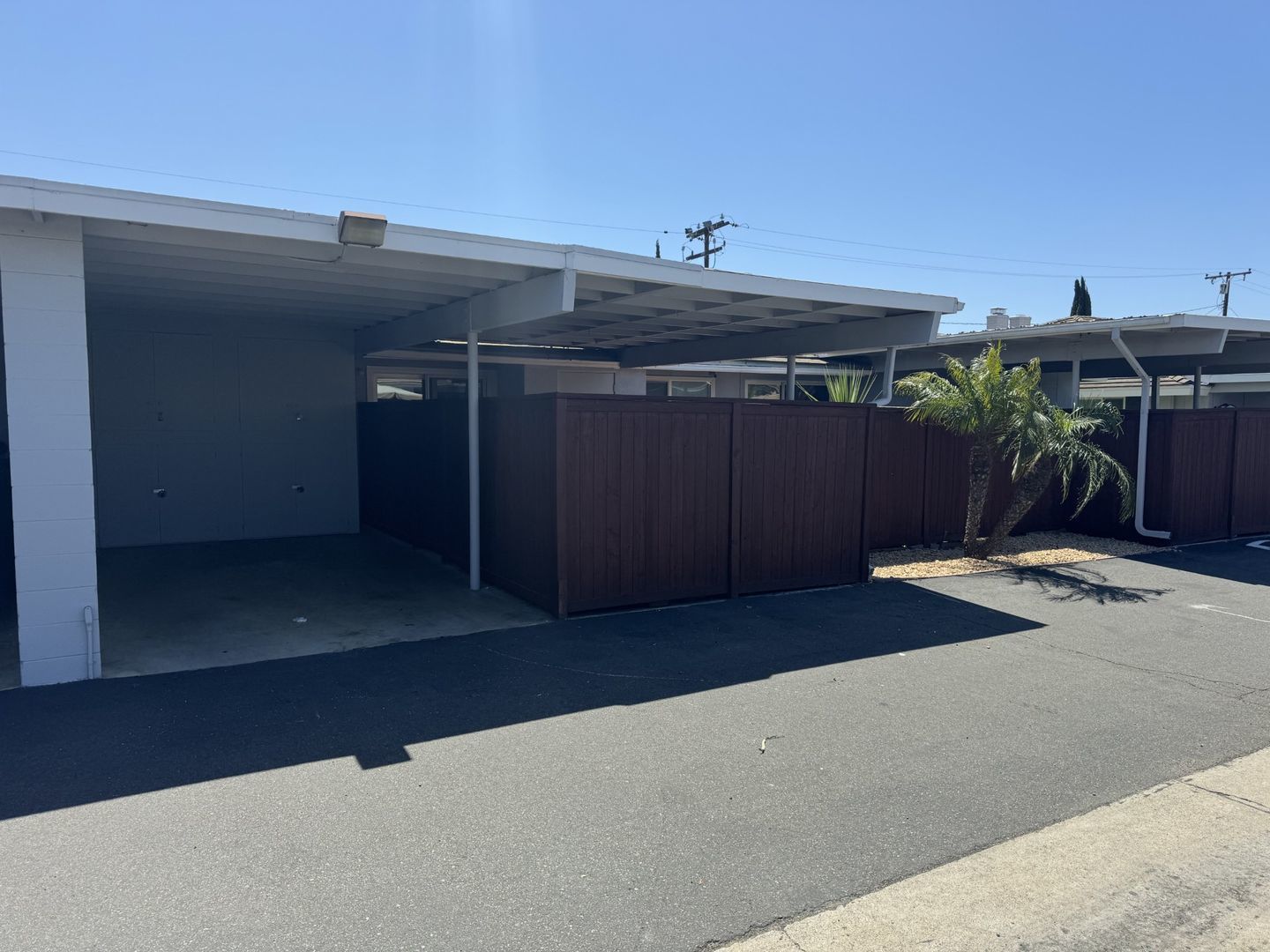 Upgraded 2 bed, 2 bath townhome for lease in Tustin. Must see!! property image