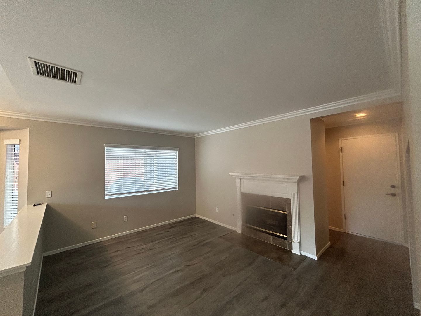 Remodeled Home for Rent in Corona – Sunroom & New Kitchen property image