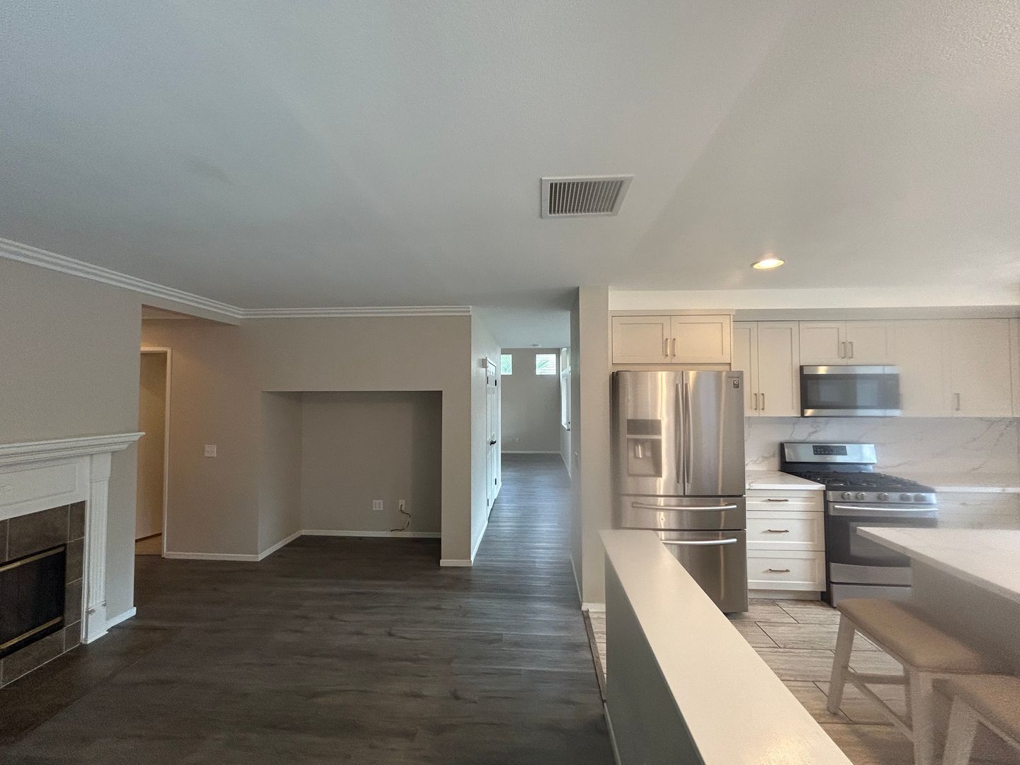 Remodeled Home for Rent in Corona – Sunroom & New Kitchen property image