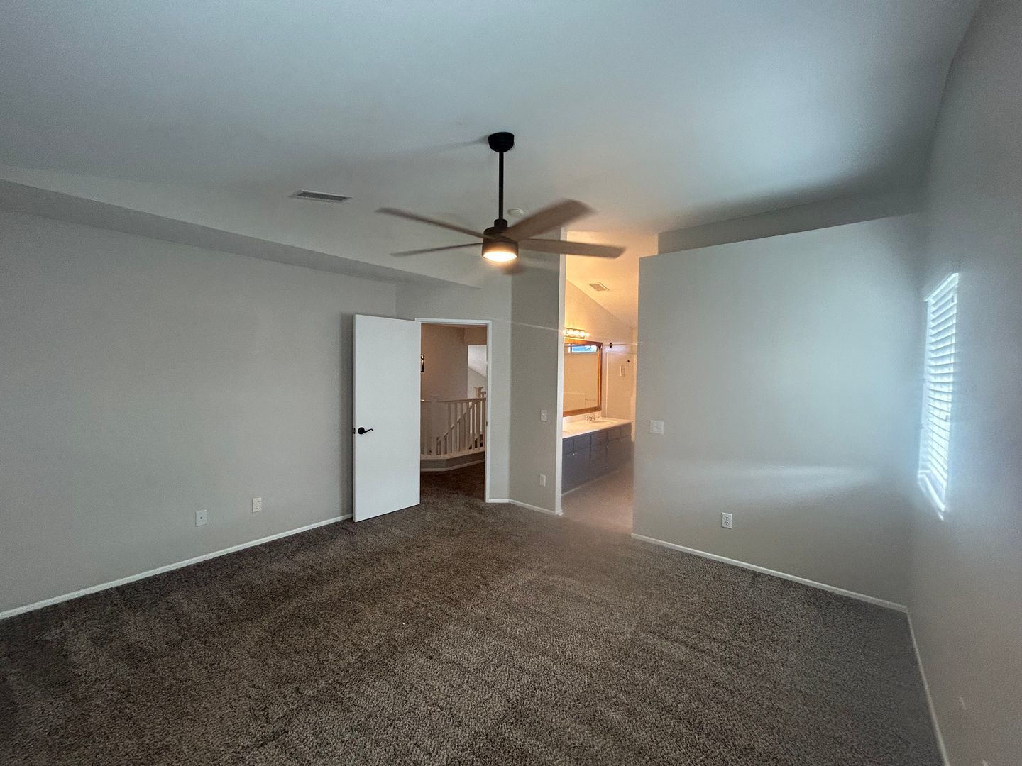 Remodeled Home for Rent in Corona – Sunroom & New Kitchen property image