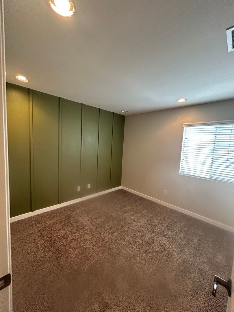 Remodeled Home for Rent in Corona – Sunroom & New Kitchen property image