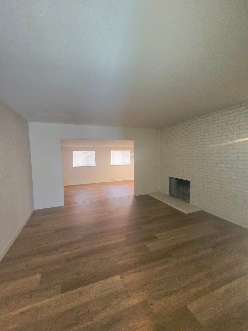 Spacious 4 bed 2 Bath Home Completely Renovated property image