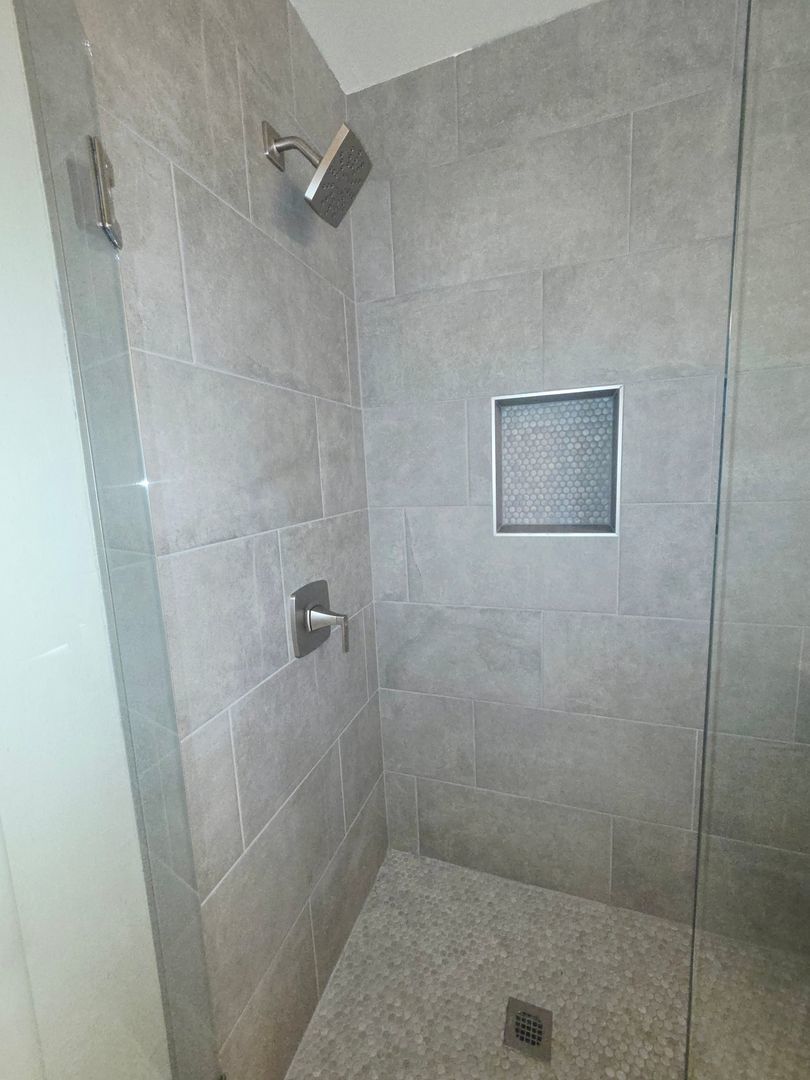 Spacious 4 bed 2 Bath Home Completely Renovated property image