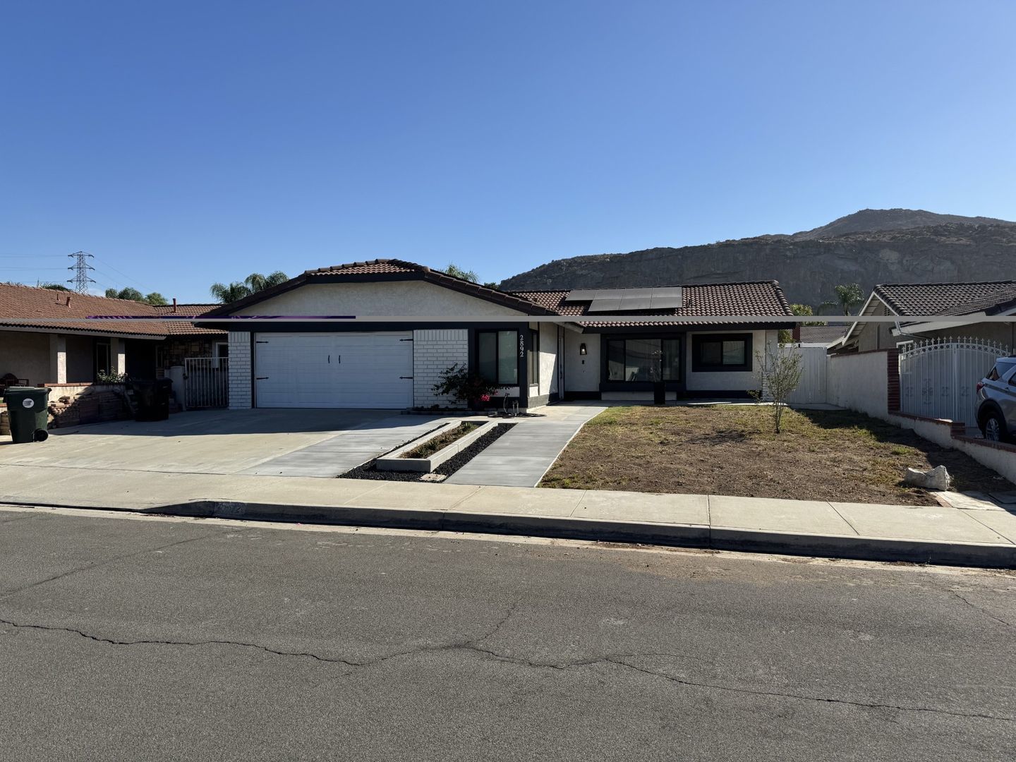 Beautifully Renovated 3 bedroom, 2 bath house in Jurupa Valley property image