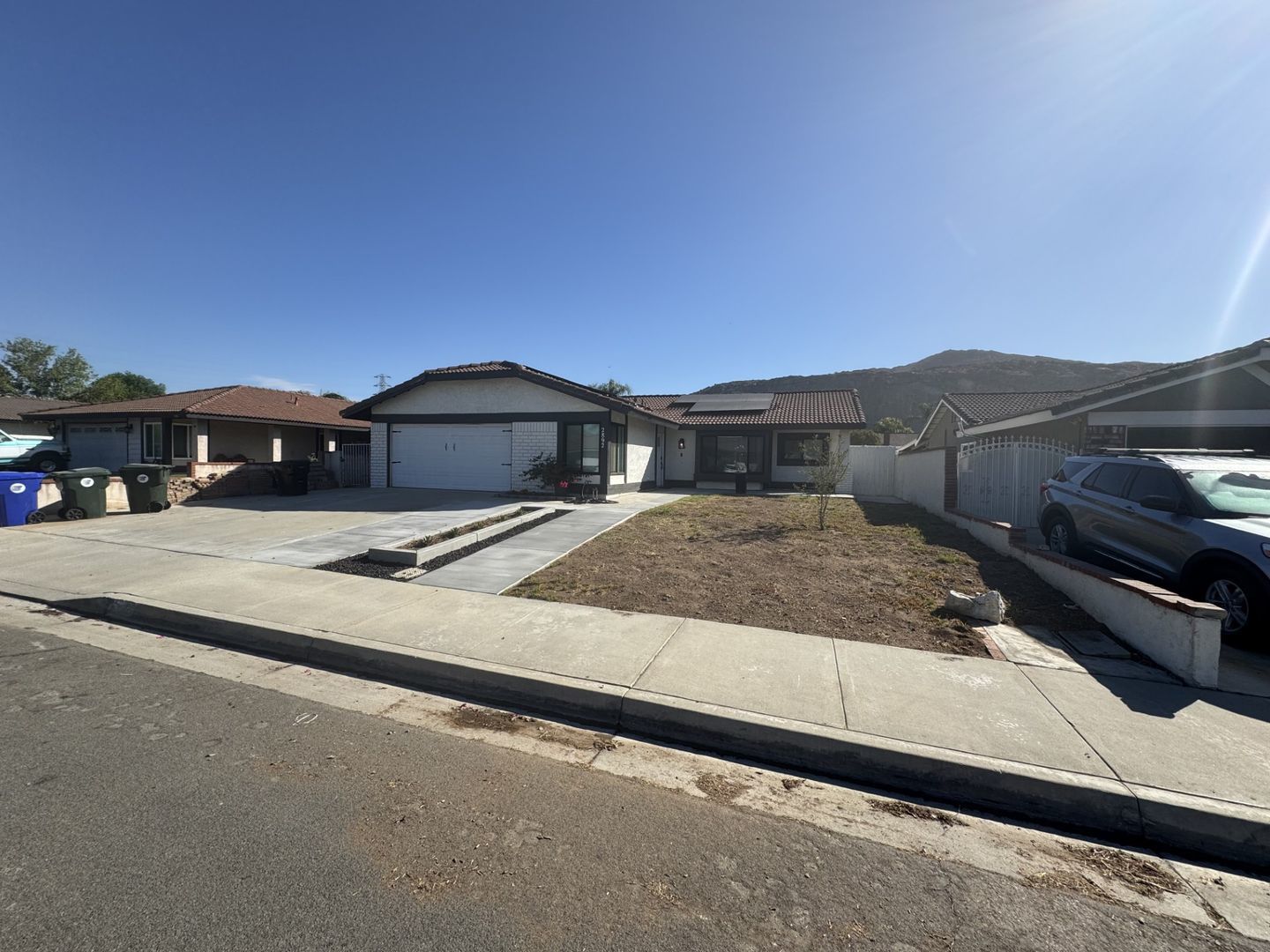 Beautifully Renovated 3 bedroom, 2 bath house in Jurupa Valley property image
