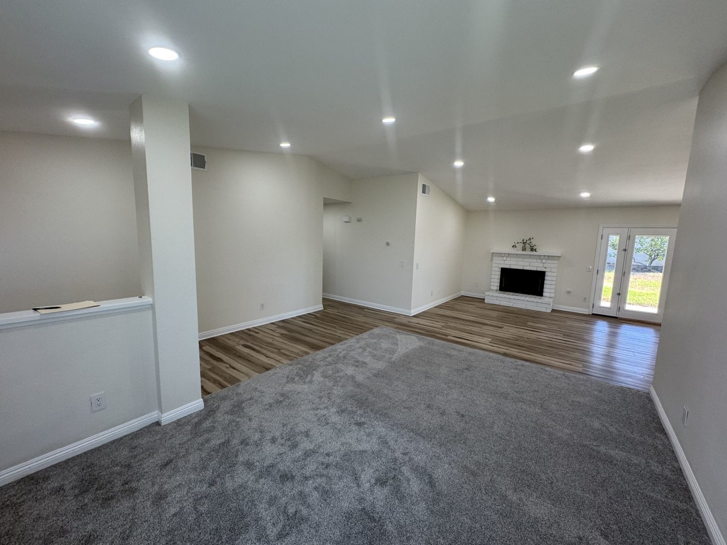 Beautifully Renovated 3 bedroom, 2 bath house in Jurupa Valley property image