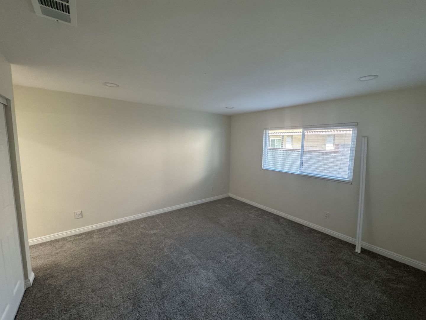 Beautifully Renovated 3 bedroom, 2 bath house in Jurupa Valley property image