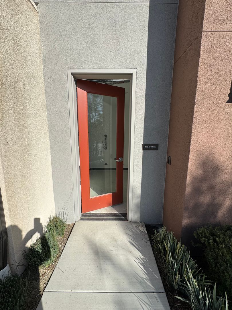 Brand New 1 bedroom, 1 bath Townhome with 2 car tandem garage for lease property image