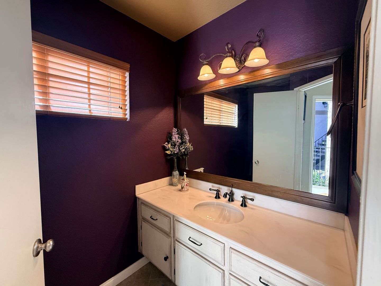 2 Bed / 2.5 Bath in the Sought After Crestline Community property image