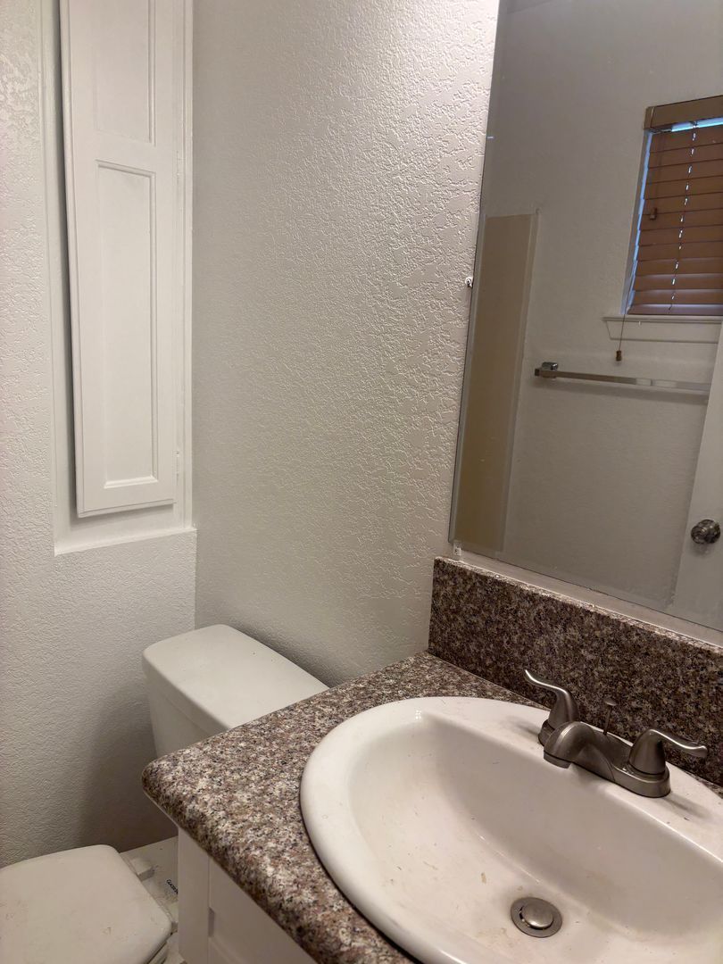 Charming 3-bedroom Move-In Special! property image