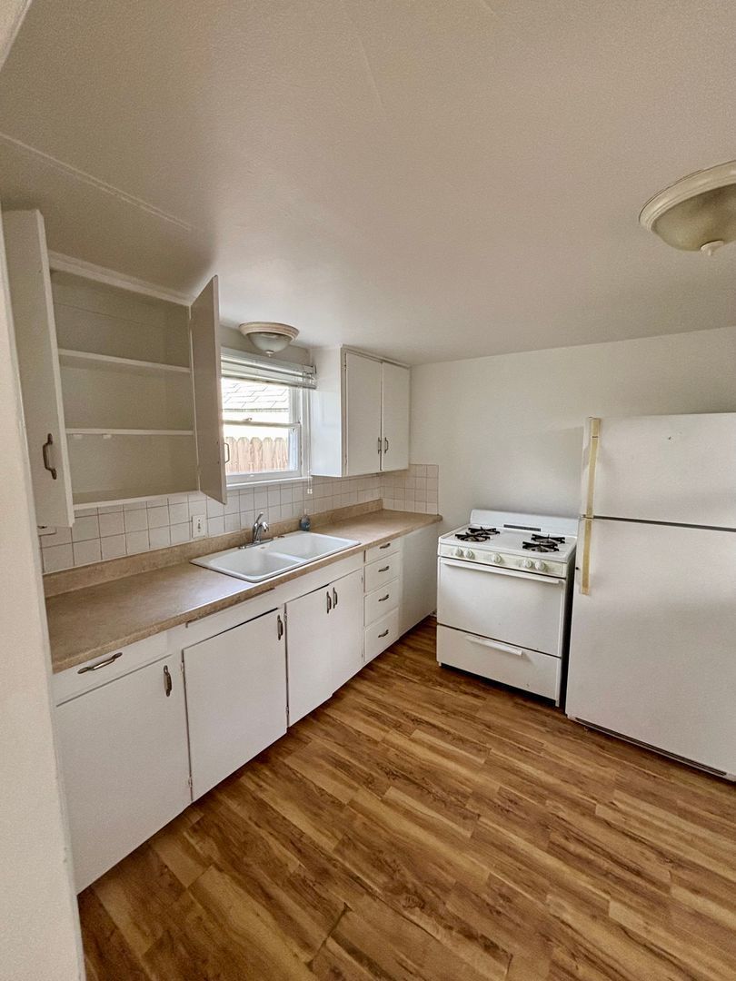 Historic Doll House near the beach! property image