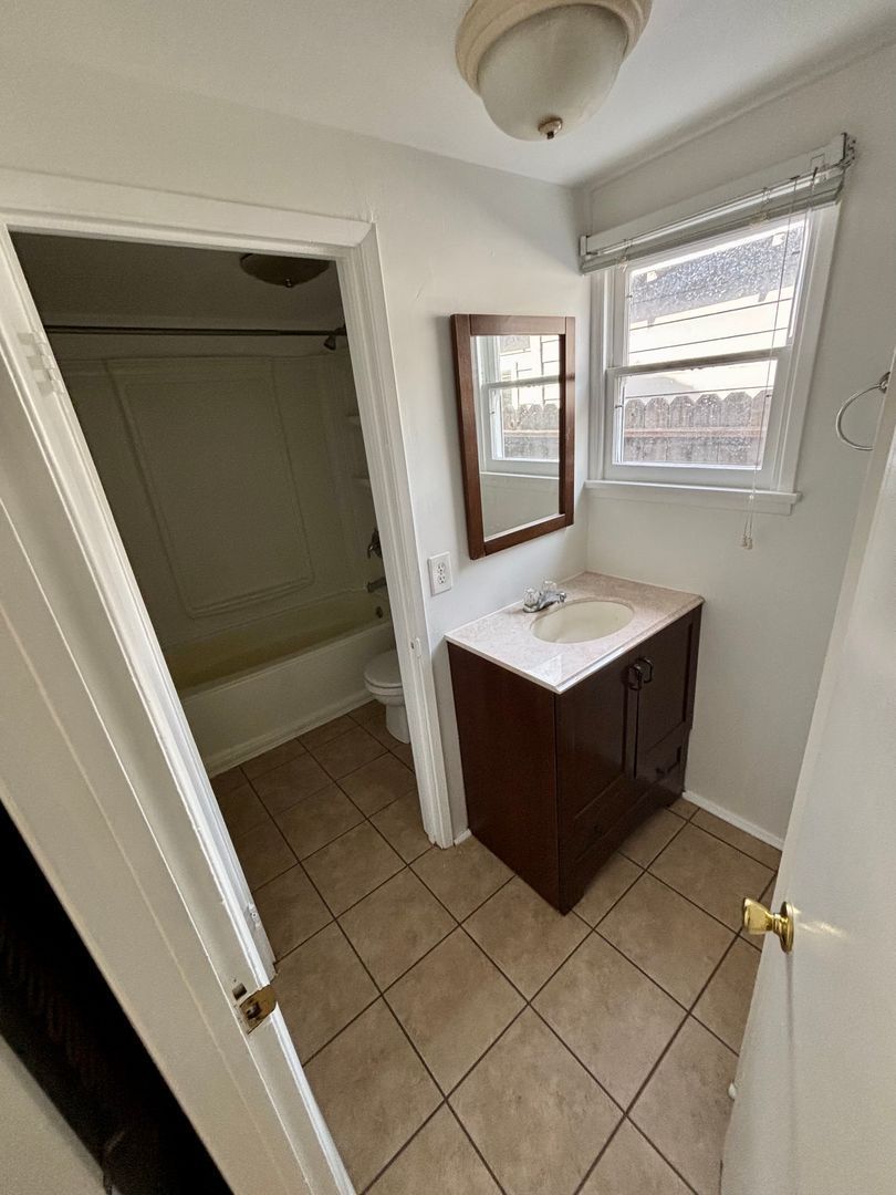 Historic Doll House near the beach! property image