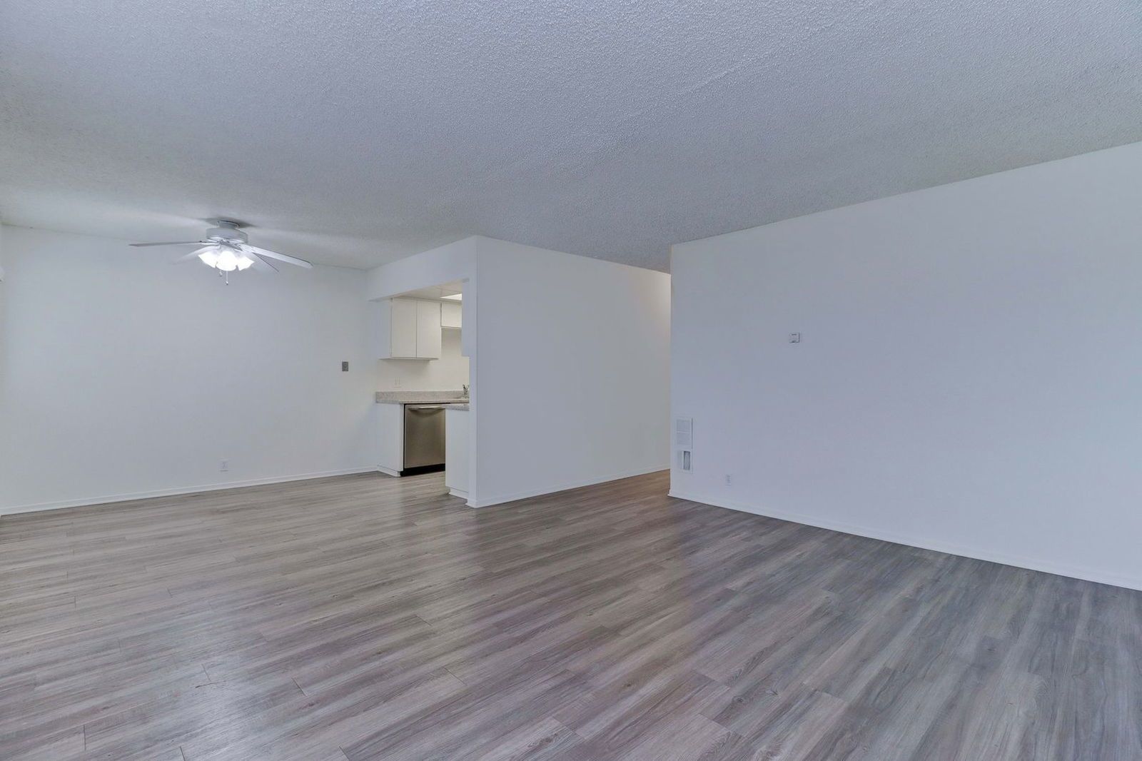 Two bedroom, 2 bath unit in San Clemente, close to Linda Lane property image