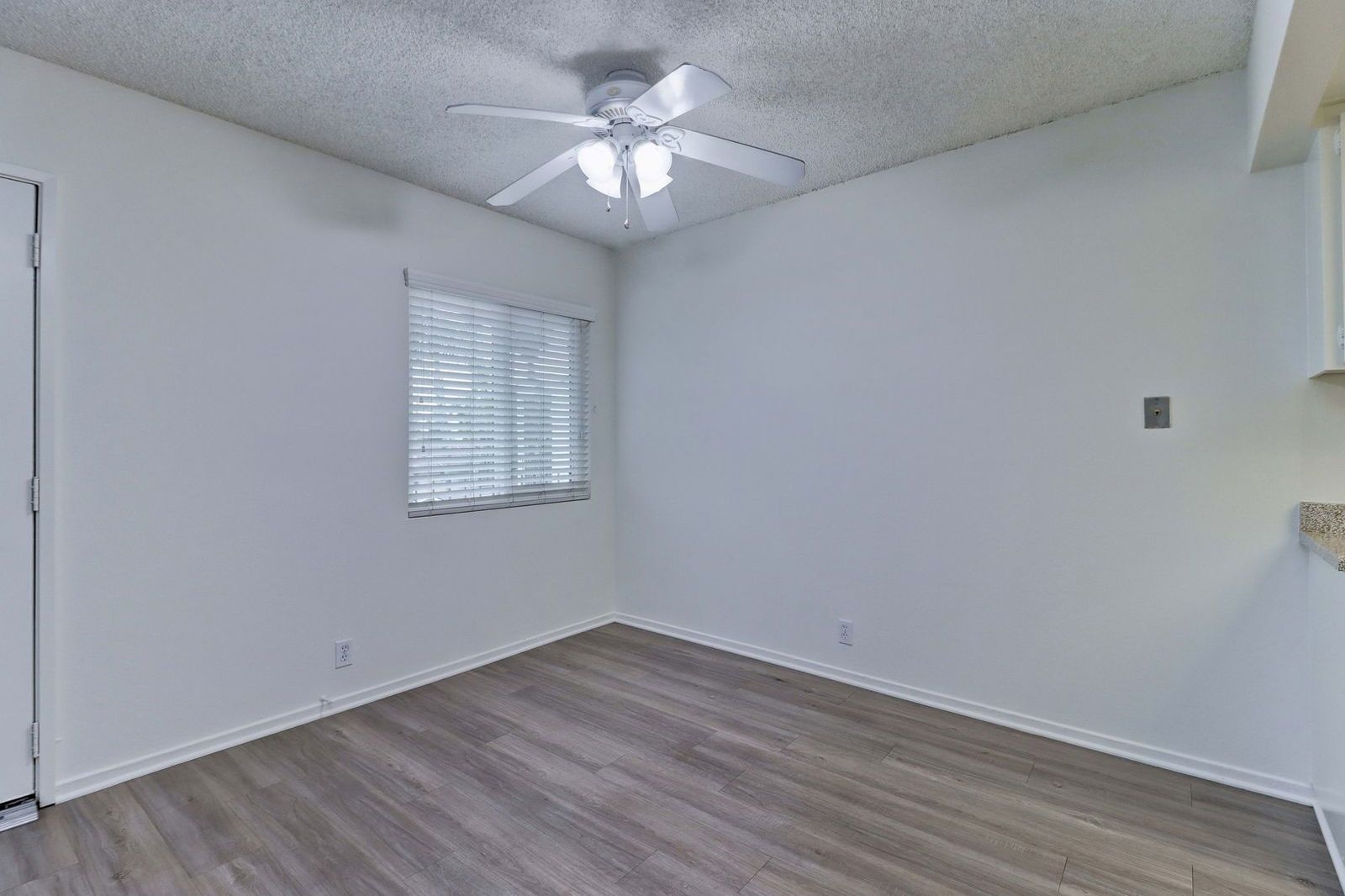 Two bedroom, 2 bath unit in San Clemente, close to Linda Lane property image