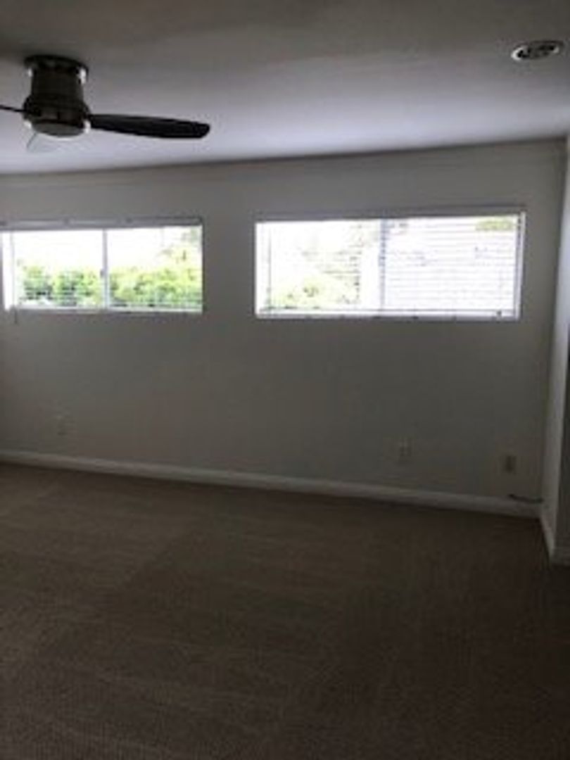 One bedroom two story townhome style apartment in Huntington Beach property image