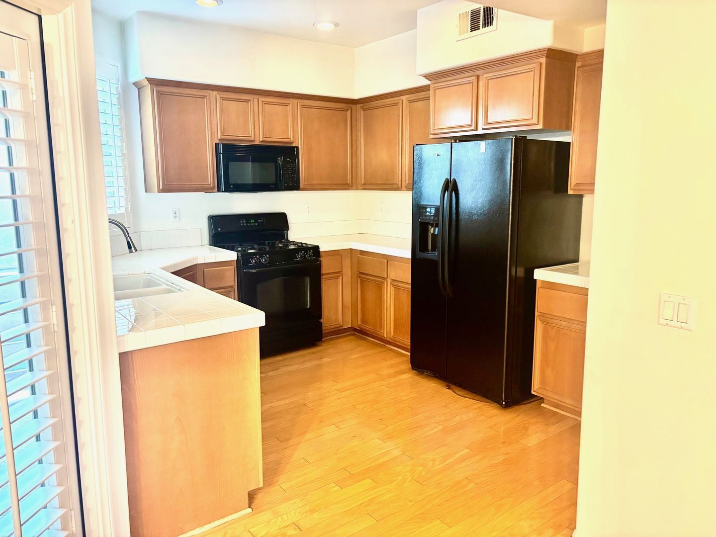 1965 Oakwood property image