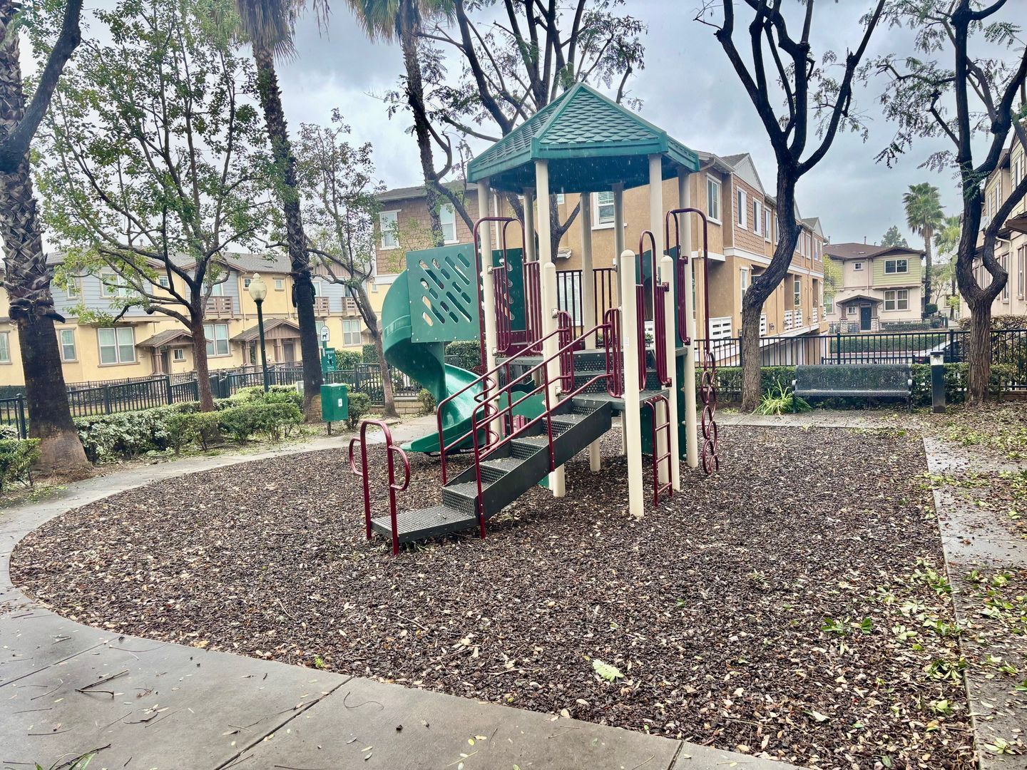 1965 Oakwood property image