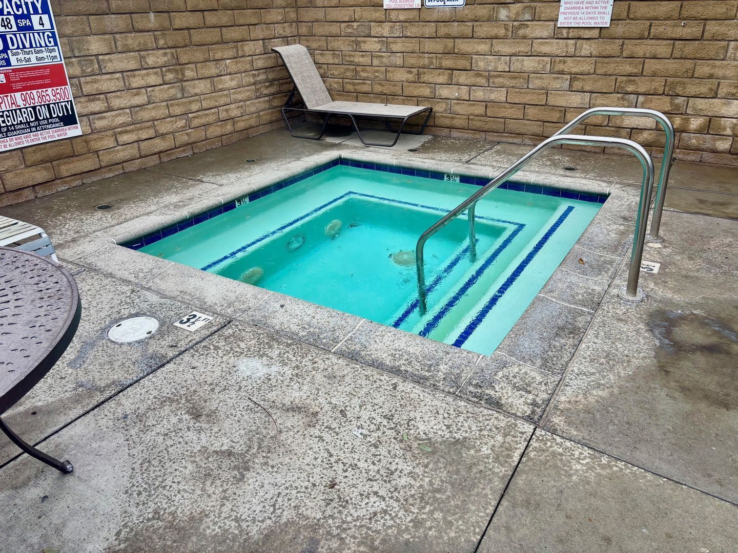 1965 Oakwood property image