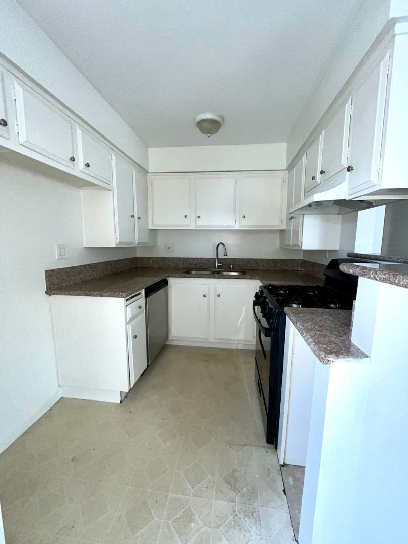 3-Bedroom Apartment for Lease property image