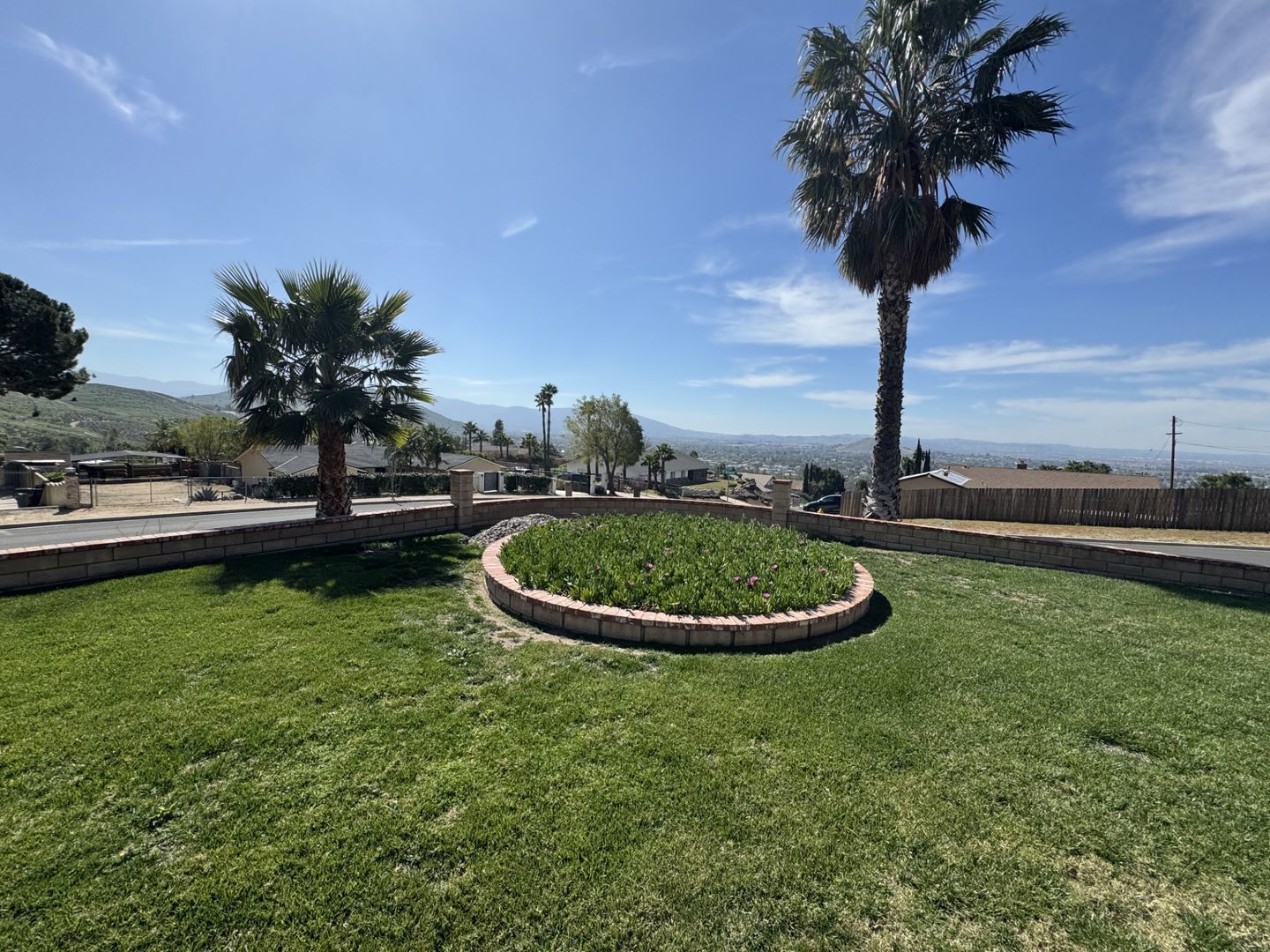 3 Bed, 2 bath Single story Norco home with Incredible view for lease property image