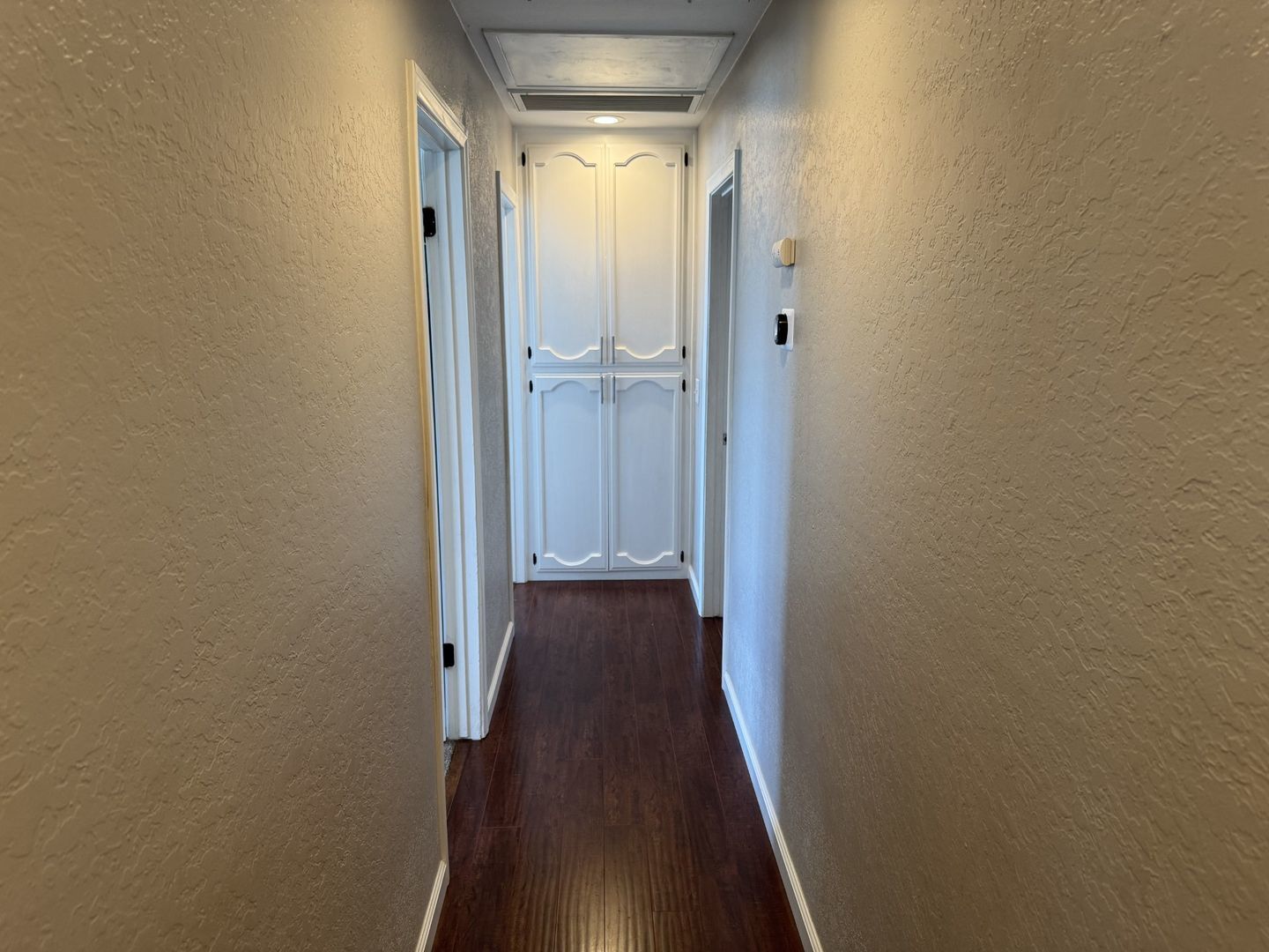 3 Bed, 2 bath Single story Norco home with Incredible view for lease property image