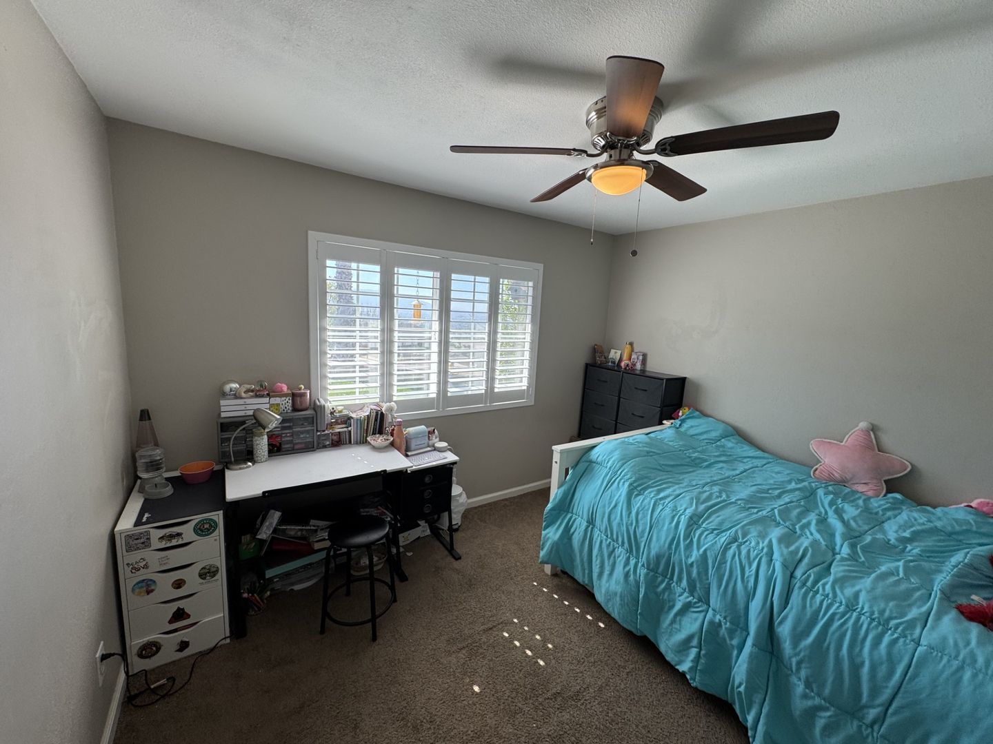 3 Bed, 2 bath Single story Norco home with Incredible view for lease property image